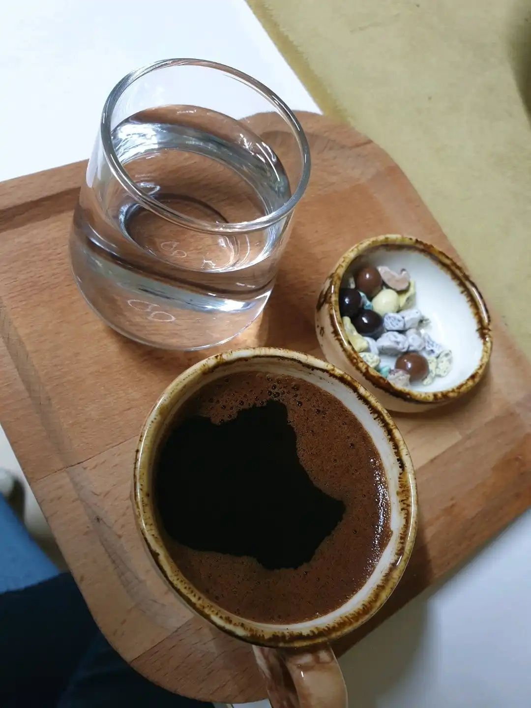 CafeSarı