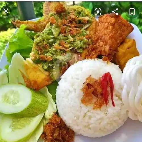 Gambar Makanan Ayam Penyet Segarasa, Darul Imarah 7