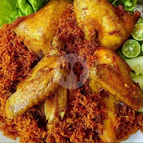 Gambar Makanan Ayam Penyet Sambel Ijo Den Sinyoh, Sukajadi 4