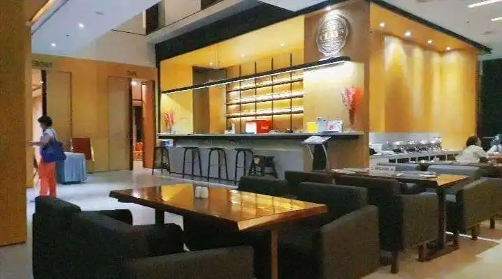 Gambar Makanan Clay's Resto & Cafe - Hotel NEO Tendean 20