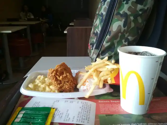 Gambar Makanan McDonald's 16