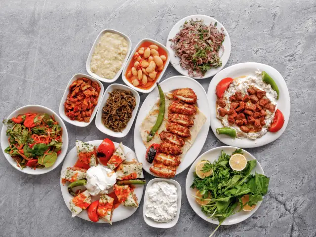 Bedri Usta Adana Kebapçısı'nin yemek ve ambiyans fotoğrafları 1