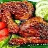 Gambar Makanan Ayam Goreng & Bakar Kharisma, S Parman 8