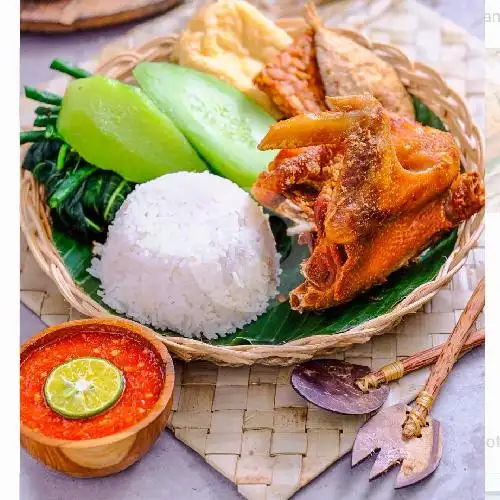 Gambar Makanan Nasi Tempong Cak Afif, Banyuwangi 5