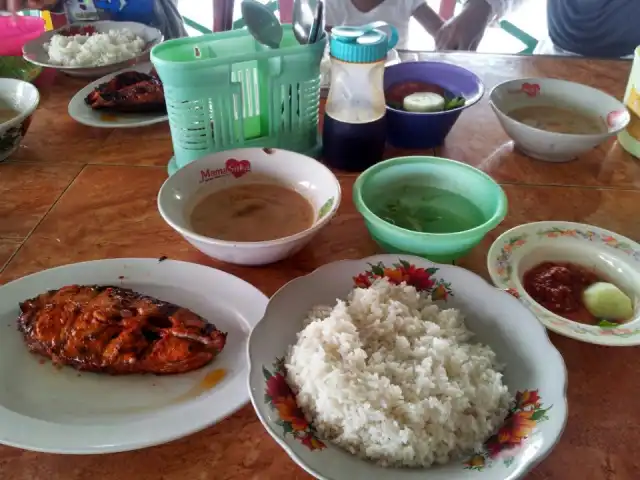 Gambar Makanan Terminal Ikan Bakar, Donggala 9