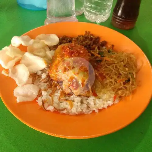 Gambar Makanan Nasi Uduk Jakarta, Lowokwaru 8