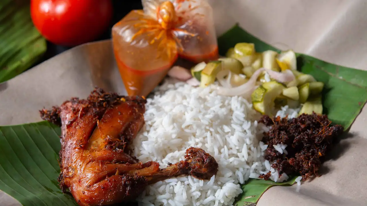 NASI KUKUS CIKGU @ TAMAN AIR BIRU