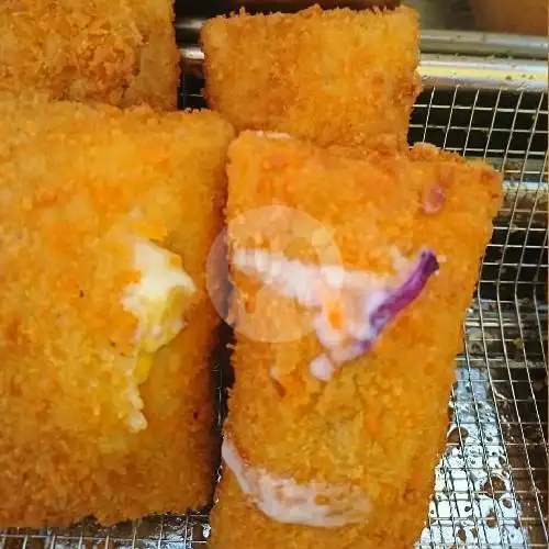 Gambar Makanan Risoles Meleleh Kadrie Oening, Rotan Pulut 6