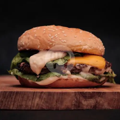 Gambar Makanan Locabite Burgerbox, Setiabudi 8