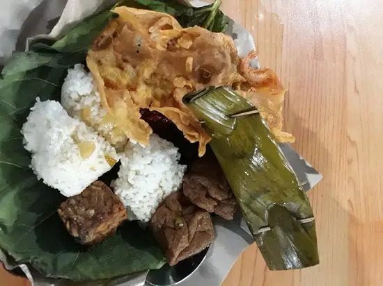 Gambar Makanan Nasi Jamblang Ibad Otoy 4