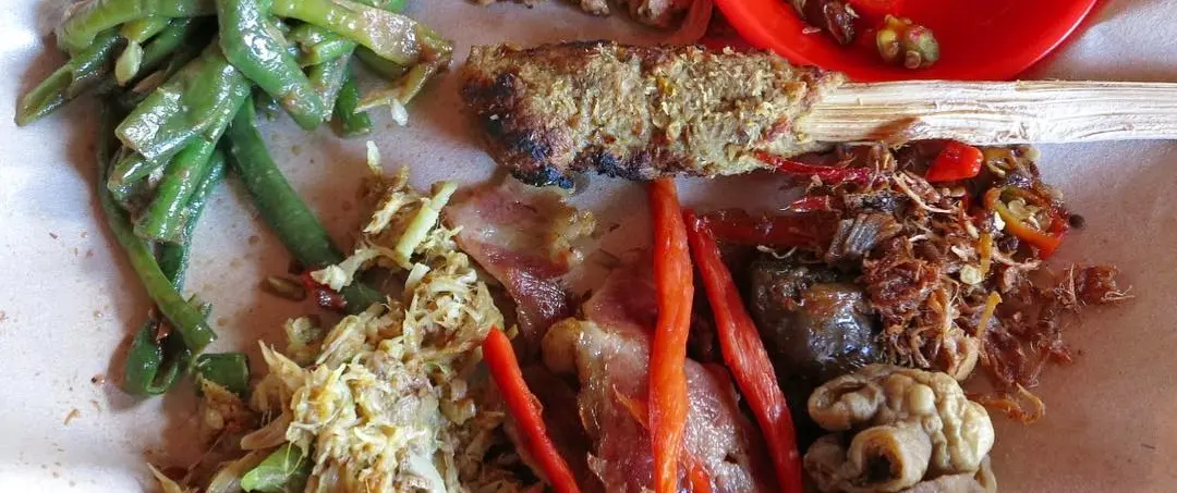 Gambar Makanan Warung Bakas Babi Guling Klungkung 5