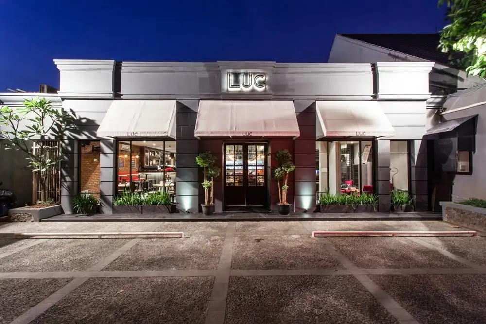 LUC Bar & Grill - Jakarta