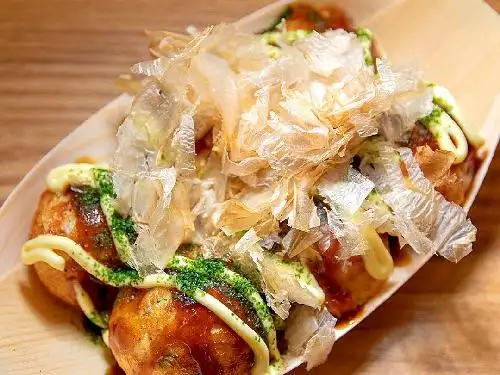 Mirai Takoyaki, Lubuk Baja