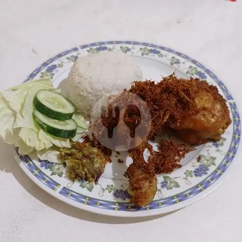 Gambar Makanan Spesial Ayam Rempah Adinata Wiyoro 2