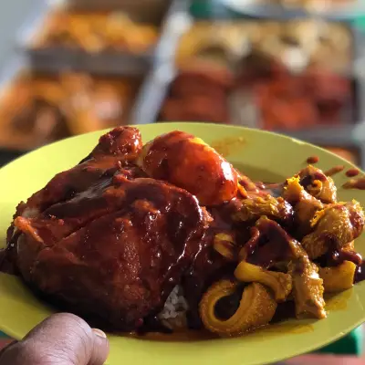 NASI LEMAK ROYALE DATUK KUMBAR