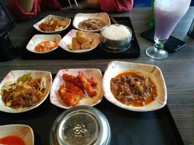 Gambar Makanan Mujigae Bibimbap & Casual Korean Food 3