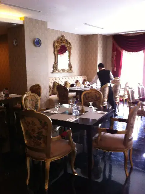 Gambar Makanan Kumalawangi - Royal Amaroossa Hotel 10
