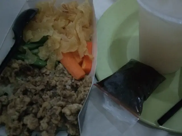 Waini Nasi Bistik