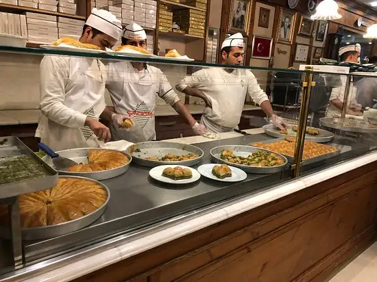 İmam Çağdaş ve Baklava Salonu'nin yemek ve ambiyans fotoğrafları 68