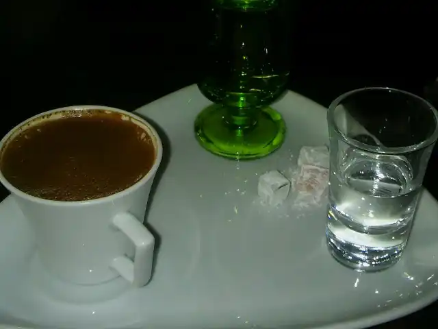 Mavi&Beyaz İstanbul Cafe'nin yemek ve ambiyans fotoğrafları 2