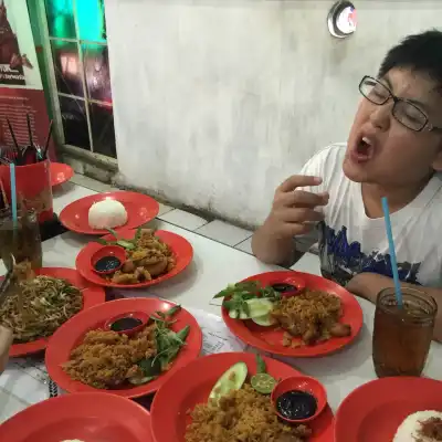 Rumah Makan Wisata 88