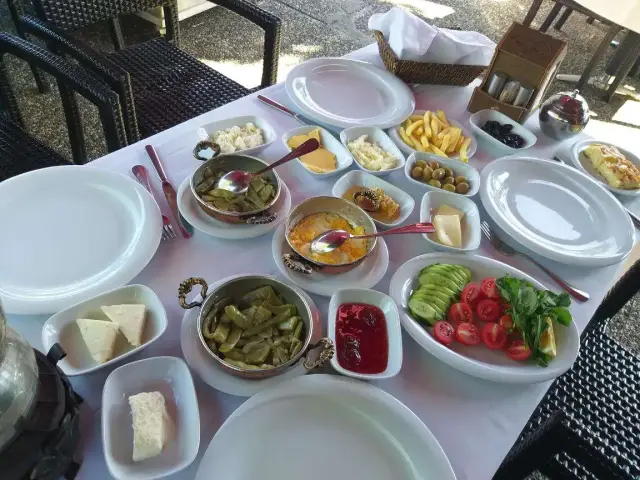 Fevzi Hoca Balık-Kofte'nin yemek ve ambiyans fotoğrafları 45