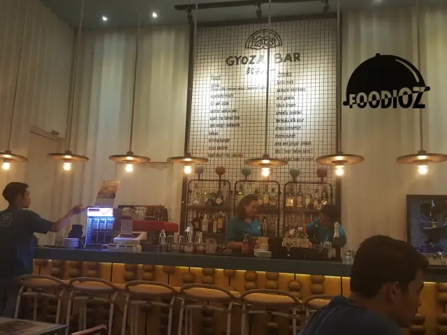 Gambar Makanan Gyoza Bar 12