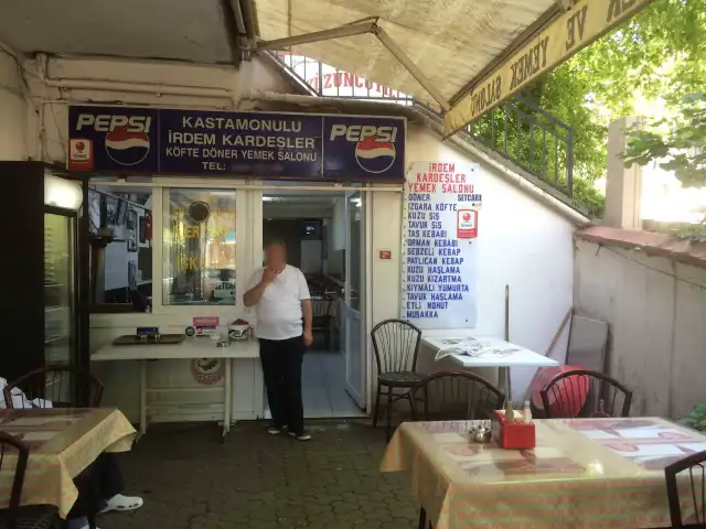 Kastamonulu İrdem kardeşler Yemek ve Döner Salonu'nin yemek ve ambiyans fotoğrafları 5