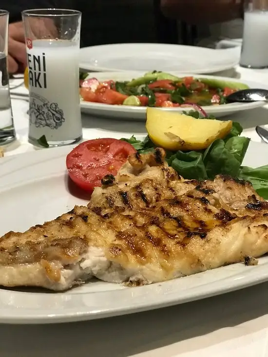 Gümüş Balık Restaurant'nin yemek ve ambiyans fotoğrafları 16
