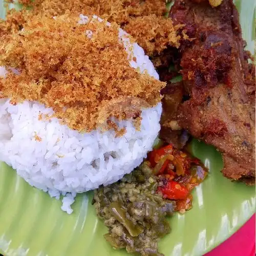 Gambar Makanan Bebek Goreng Mbak Sri 2, JL Bojong Koneng No.03 13