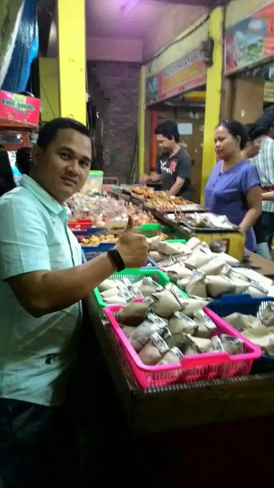 Gambar Makanan Nasi Kucing Drupadi Swarnabumi 4