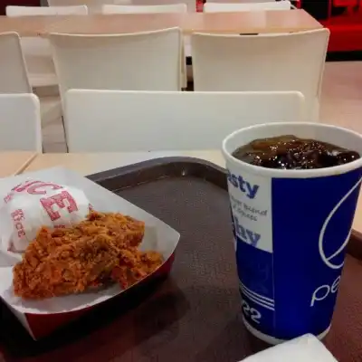 KFC Ayani