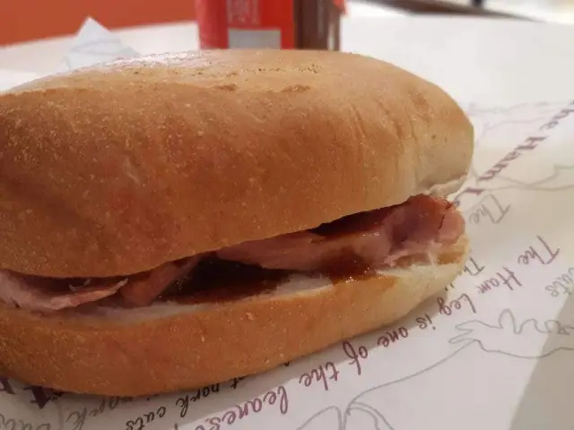 The Plaza Premium Baked Ham Food Photo 15
