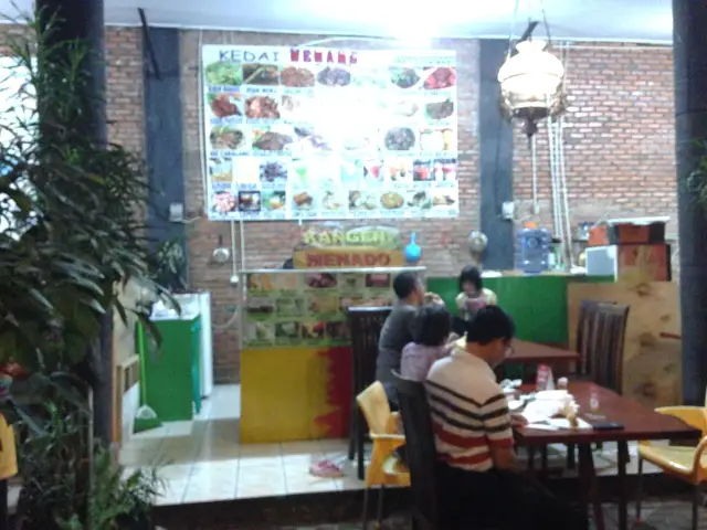 Kedai Wenang