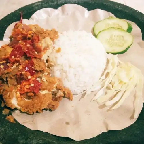 Gambar Makanan Ayam Goreng Kering & Crispy Novena, Colomadu 7