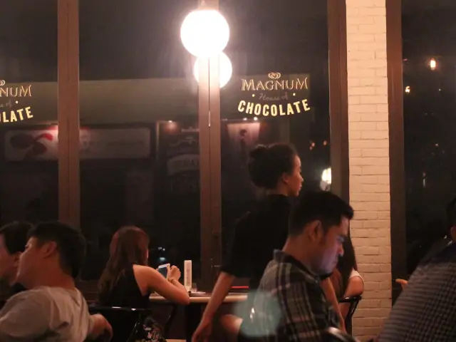 Gambar Makanan Magnum Cafe 16