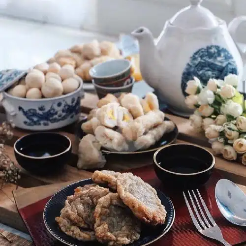 Gambar Makanan Pempek Victory Asli Palembang, Pegangsaan 4