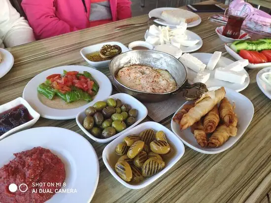 Gölyazi Gönül Sofrası'nin yemek ve ambiyans fotoğrafları 26