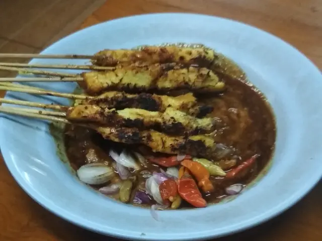 Gambar Makanan Sate Klopo Ondomohen Bu Asih 10