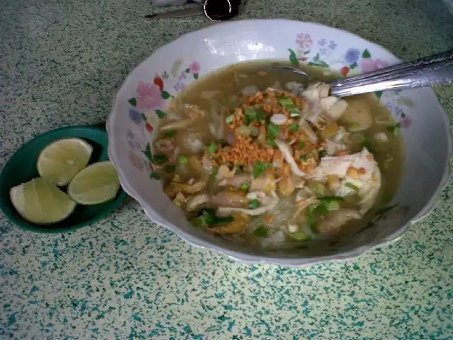 Gambar Makanan Soto Ayam Cemara 10