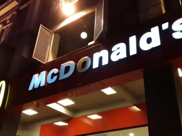 McDonald's & McCafé Food Photo 10