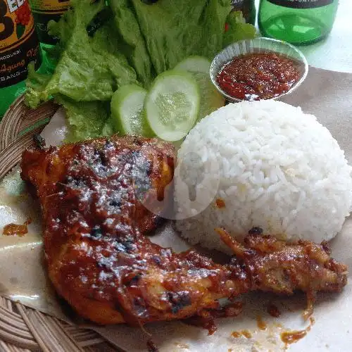 Gambar Makanan Ayam bakar Ooupps, Matraman 1