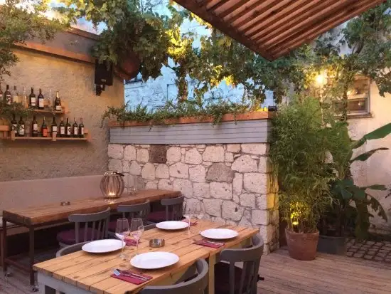 Leyla Restaurant & Bar'nin yemek ve ambiyans fotoğrafları 1