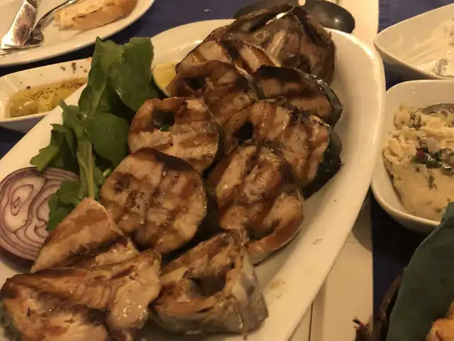 Ceneviz Meze - Balık'nin yemek ve ambiyans fotoğrafları 44