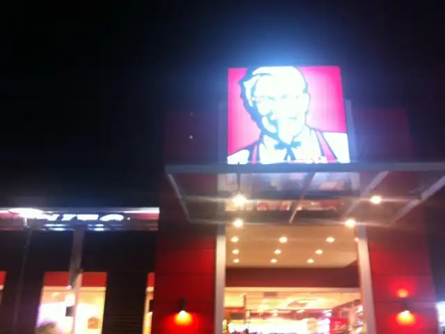 KFC Drive Thru Bandar Puteri Jaya Food Photo 2
