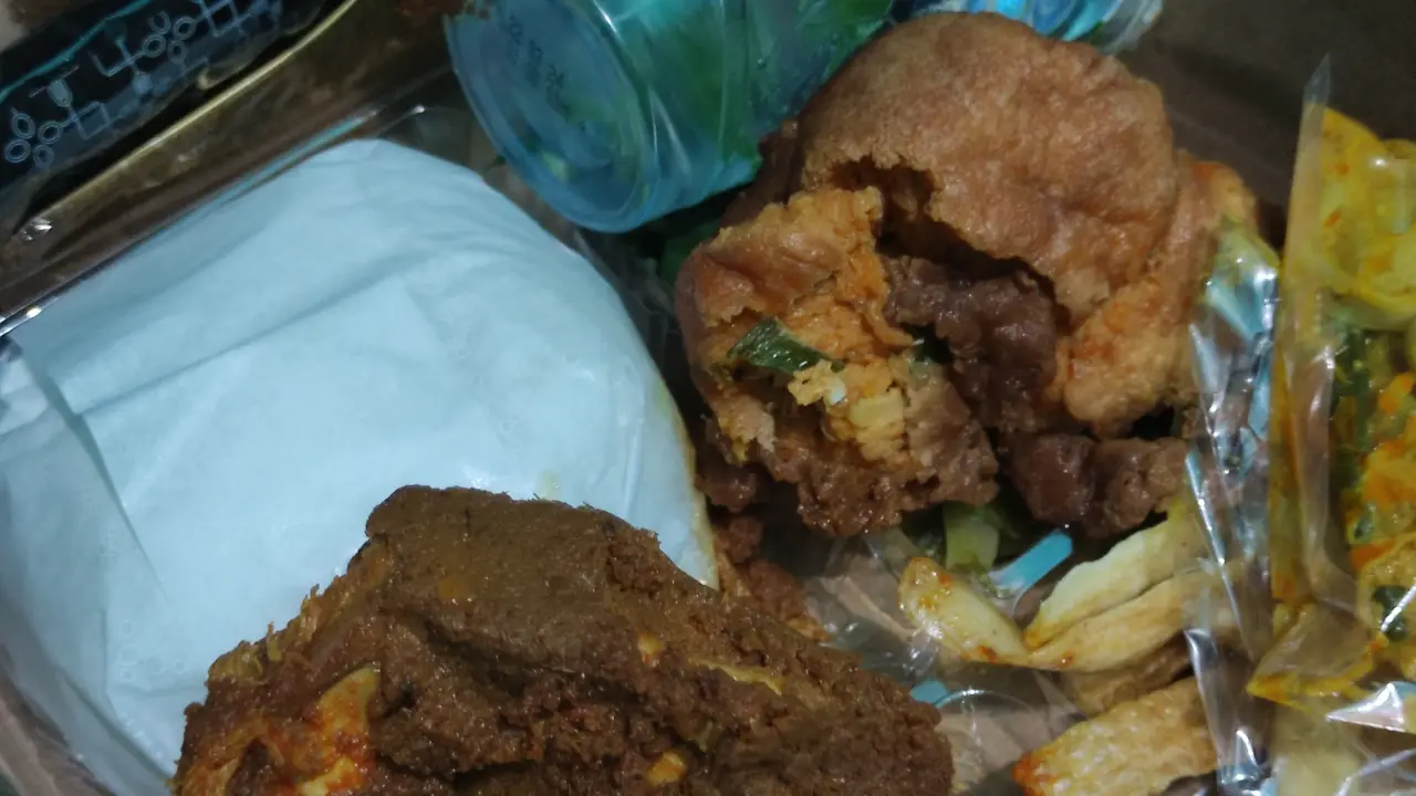 Nasi Kapau Langganan