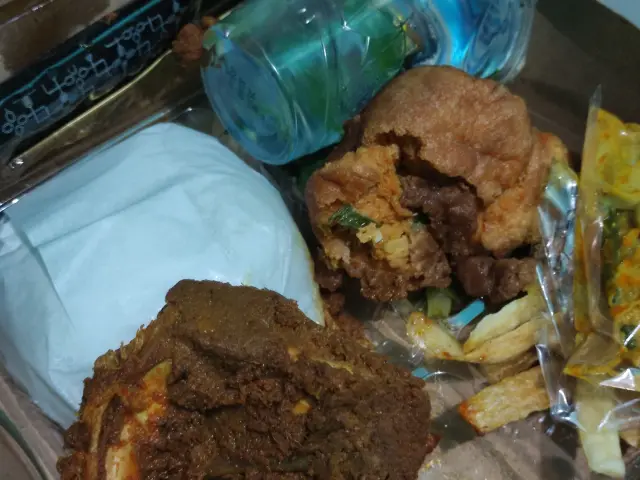 Gambar Makanan Nasi Kapau Langganan 1