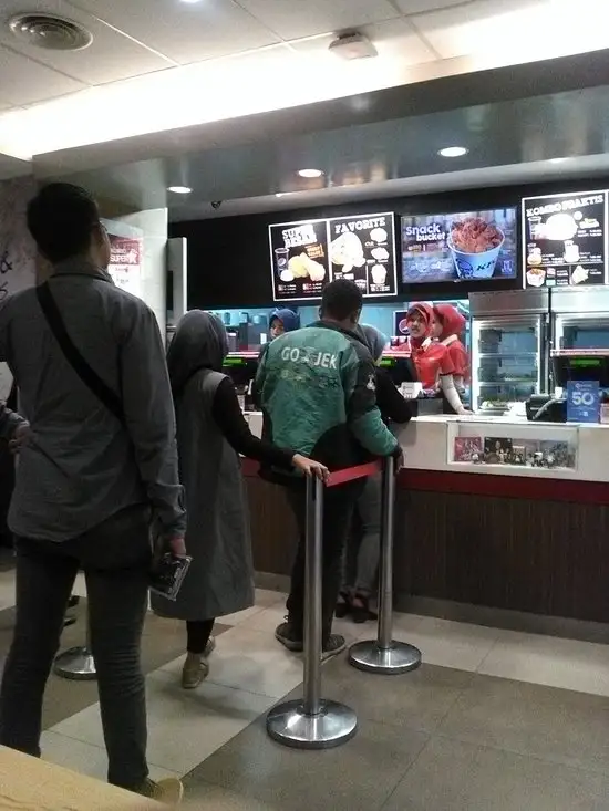 Gambar Makanan KFC - BEC 10