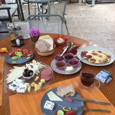 More Cafe &amp; Pansiyon