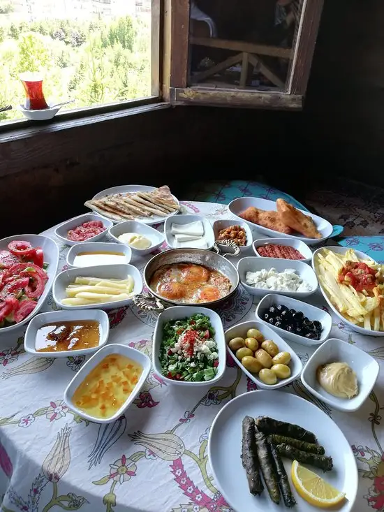 Altınköy Katırcılar Konağı'nin yemek ve ambiyans fotoğrafları 14
